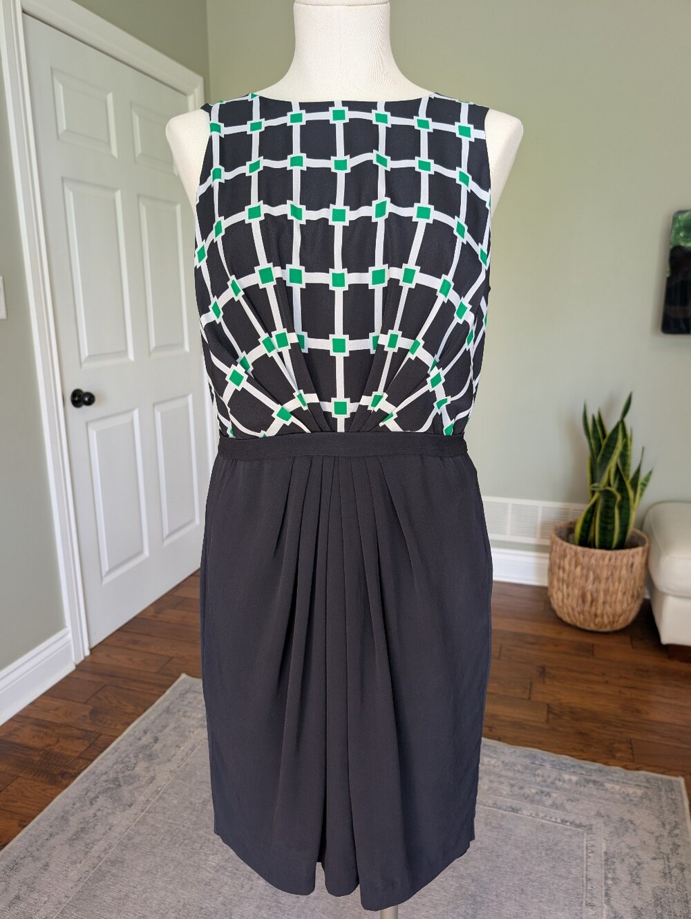 Michael Kors Geometric Print Pleated Sheath Dress Officecore Designer Size 10